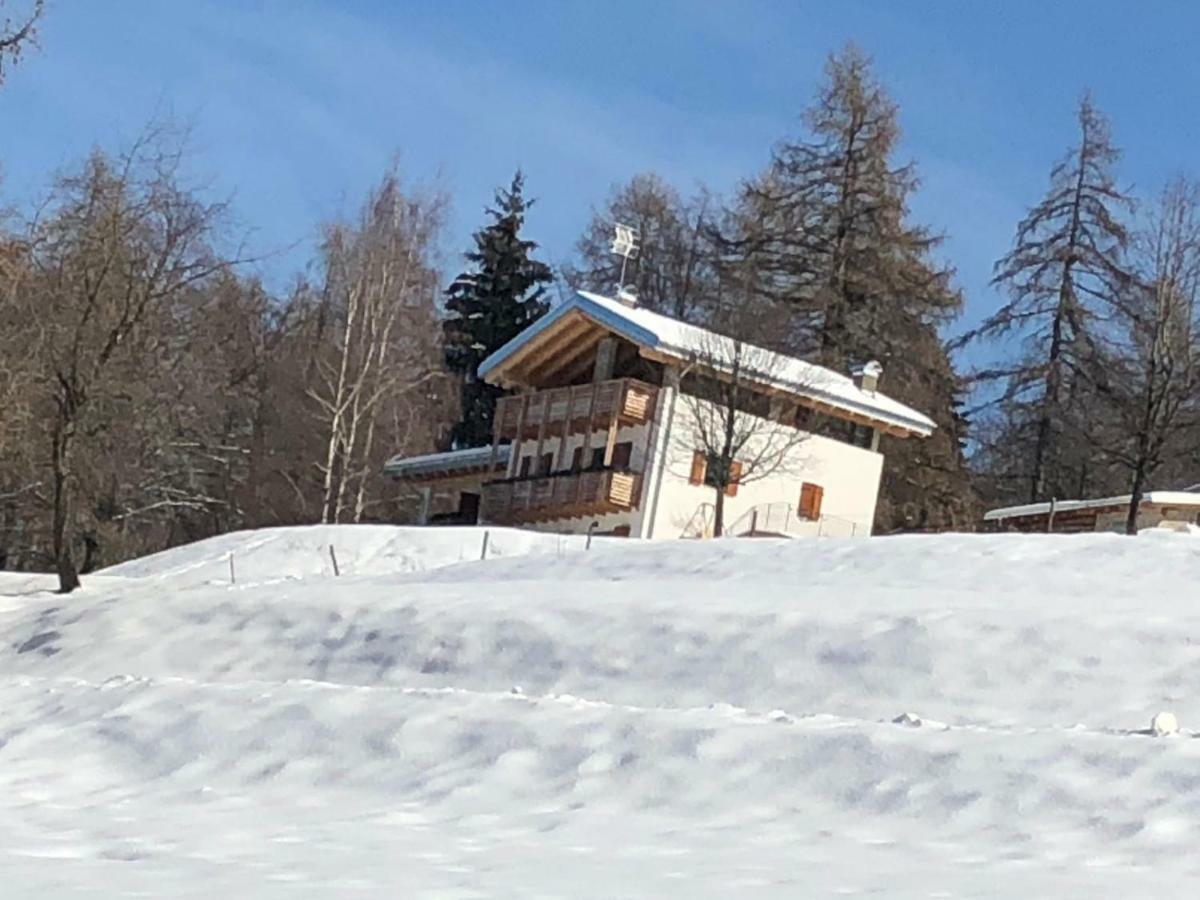 Hotel Garni Fobbie à Brentonico Extérieur photo