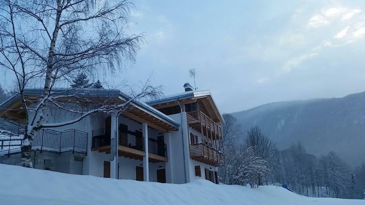 Hotel Garni Fobbie à Brentonico Extérieur photo